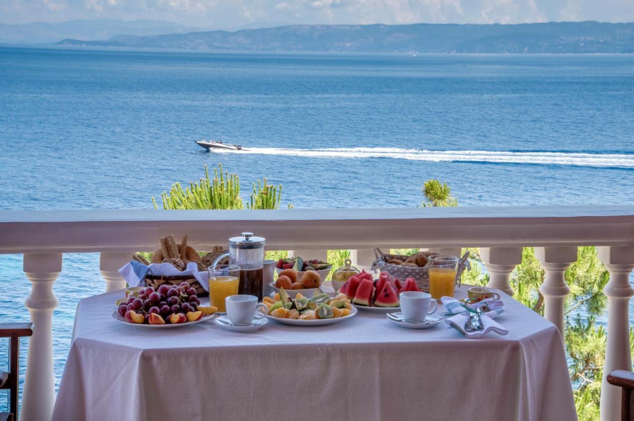 Villa Paxos Sunrise
