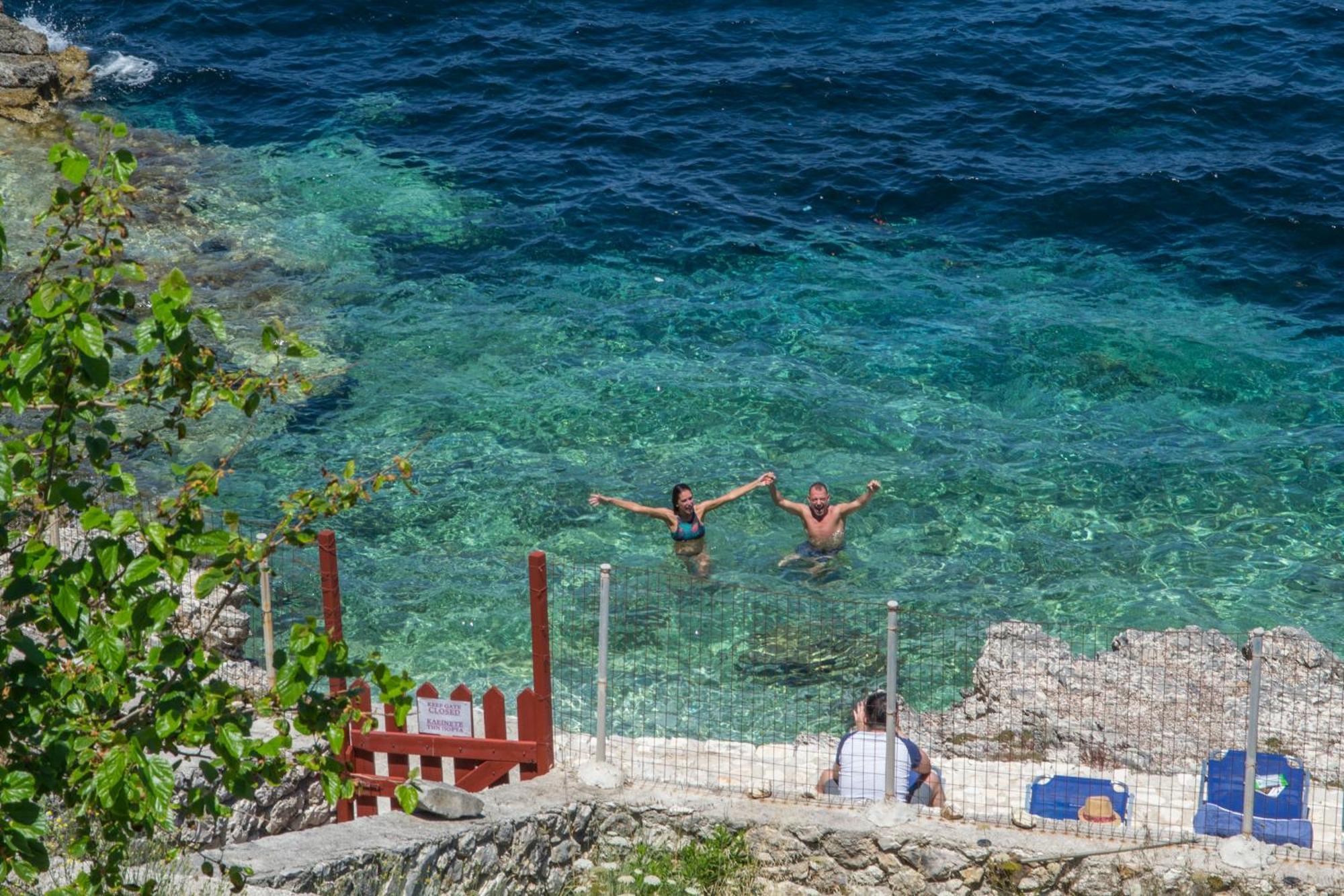 Paxos Sunrise Villa *
