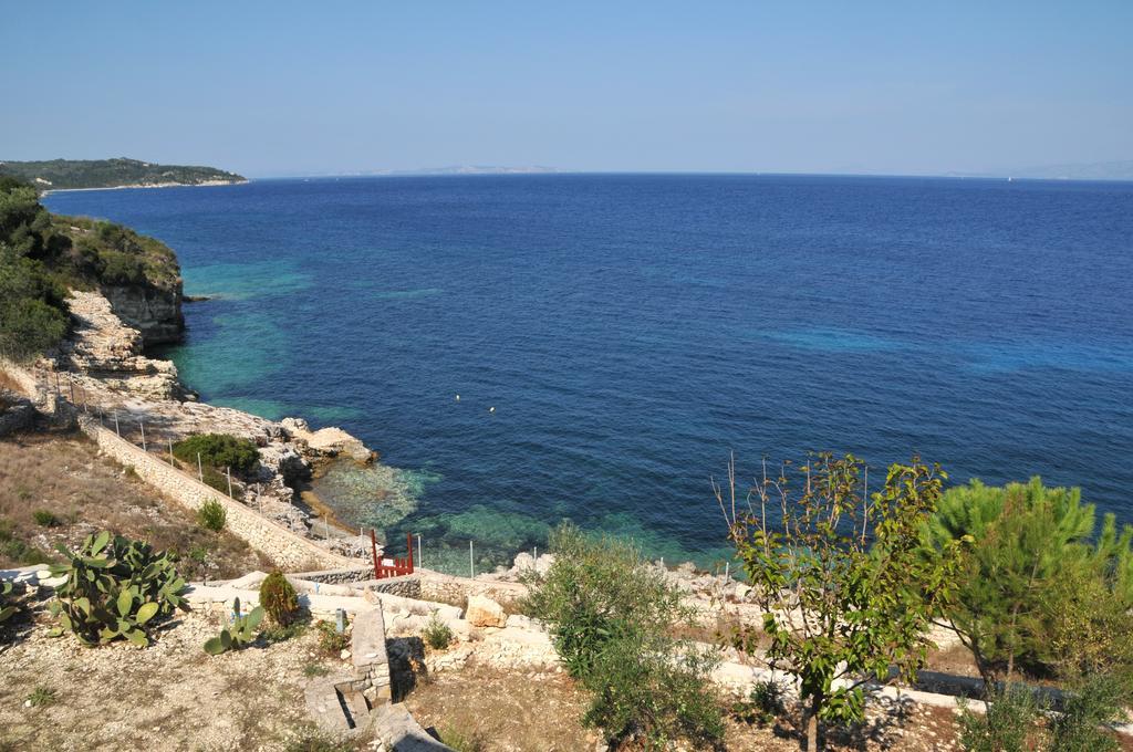 Villa Paxos Sunrise *