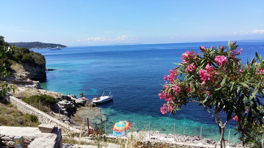 Villa Paxos Sunrise