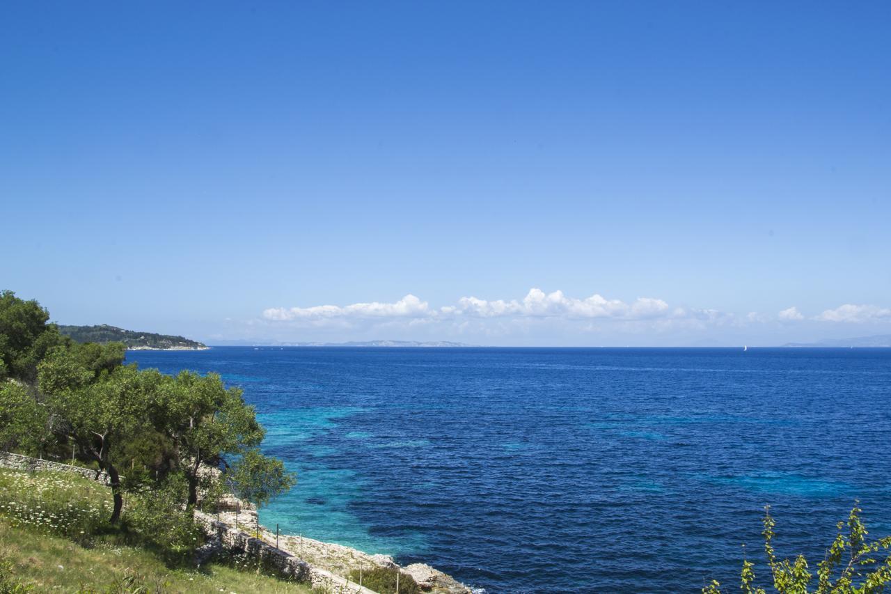Paxos Sunrise Gaios