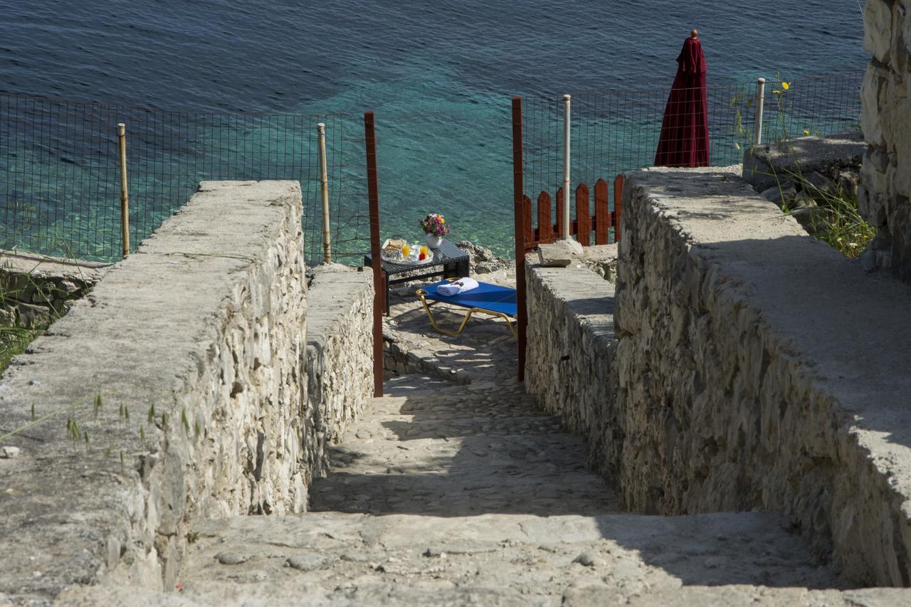 Paxos Sunrise Villa *